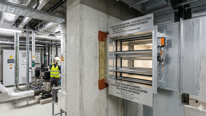Klapy przeciwpożarowe – kluczowy element pasywnego bezpieczeństwa budynków